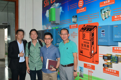 clients-visit-sikes-008-html